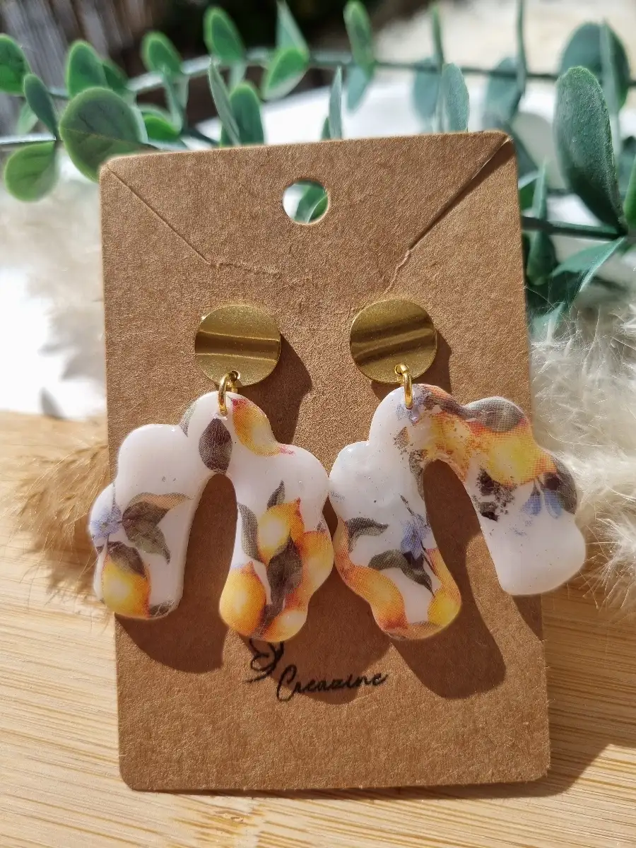 Boucle d'oreille en pâte polymére