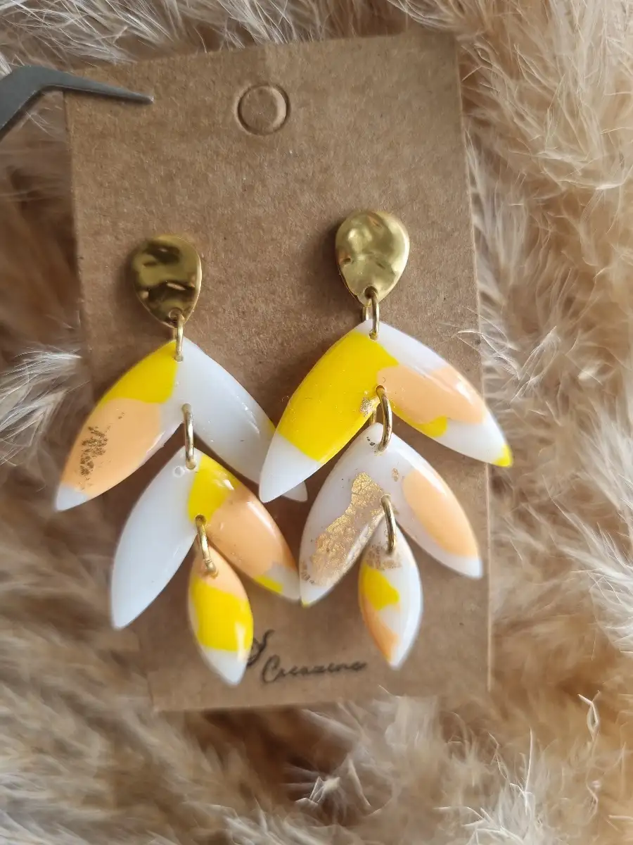 Boucle d'oreille en pâte polymére